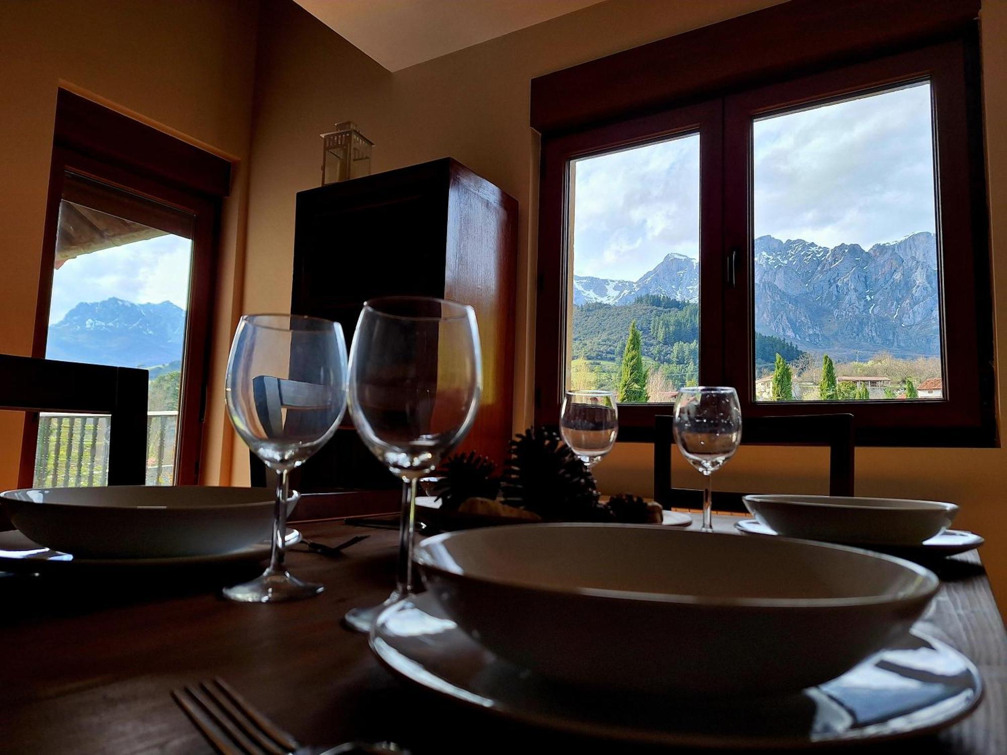 Apartamento Entre Potes Y Picos Con Wifi Y Garaje Turieno Exterior foto